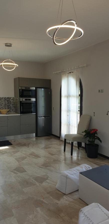 Angela Apartments Pool Gardens And Sea Views Agios Stefanos Avliotes  Ngoại thất bức ảnh